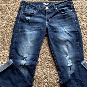 Juniors Distressed Levi’s Boyfriend Jeans